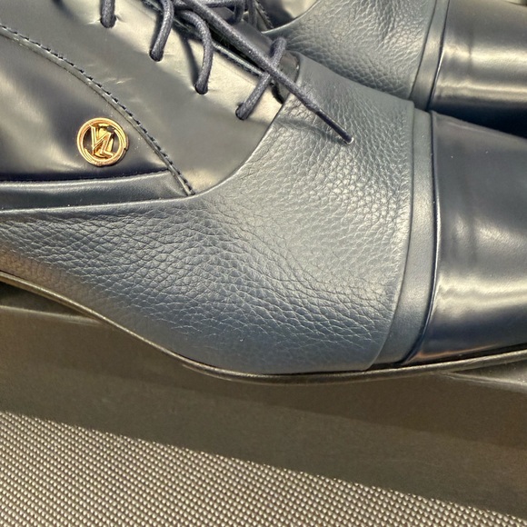 Vinci Navy Leather Oxfords main image 4